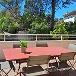 Sumptuous Renovated Apartment In Antibes