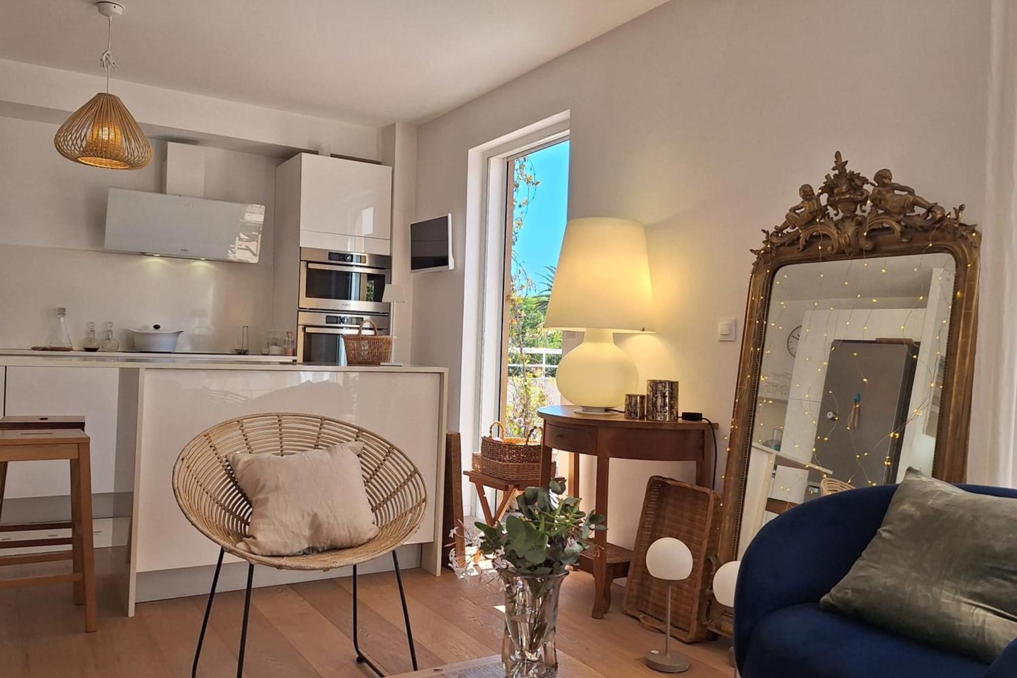Feriehus Sumptuous Renovated In Antibes